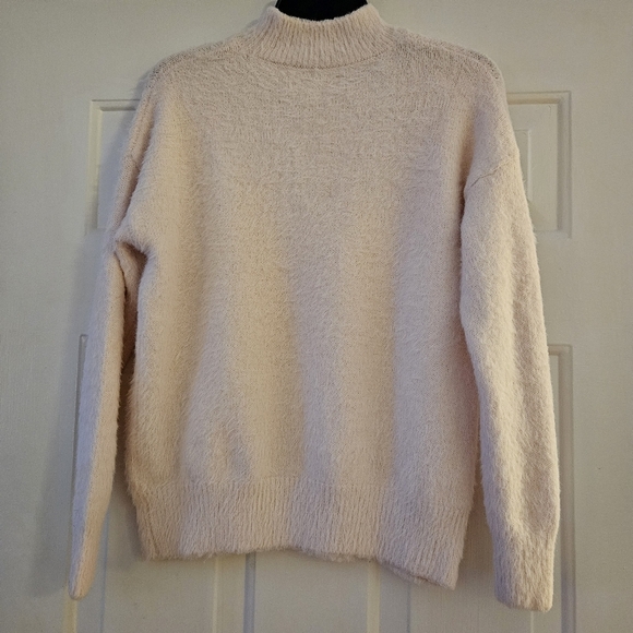 Popsugar Pink Fuzzy Mockneck Sweater Size Small  Valentine's Day - Picture 2 of 6